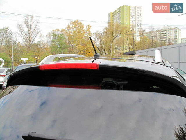 Черный Инфинити QX70, объемом двигателя 3.7 л и пробегом 235 тыс. км за 17300 $, фото 19 на Automoto.ua