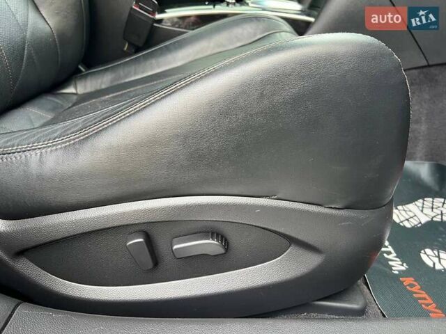 Чорний Інфініті QX70, об'ємом двигуна 3.7 л та пробігом 190 тис. км за 16900 $, фото 33 на Automoto.ua