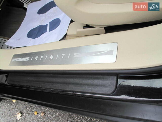 Черный Инфинити QX70, объемом двигателя 3.7 л и пробегом 235 тыс. км за 17300 $, фото 33 на Automoto.ua