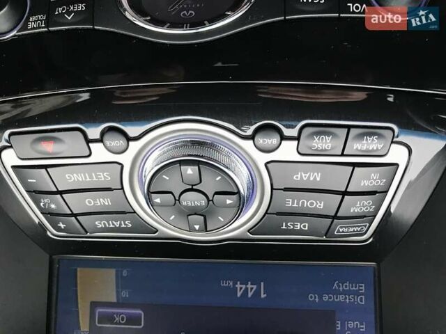 Черный Инфинити QX70, объемом двигателя 3.7 л и пробегом 138 тыс. км за 15900 $, фото 43 на Automoto.ua