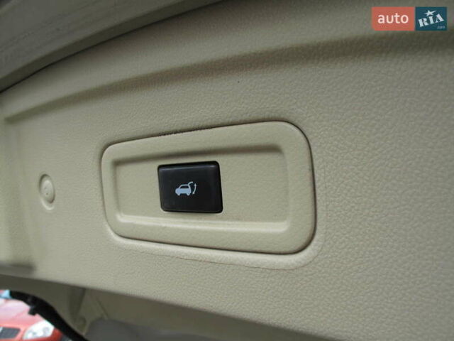 Черный Инфинити QX70, объемом двигателя 3.7 л и пробегом 235 тыс. км за 17300 $, фото 56 на Automoto.ua