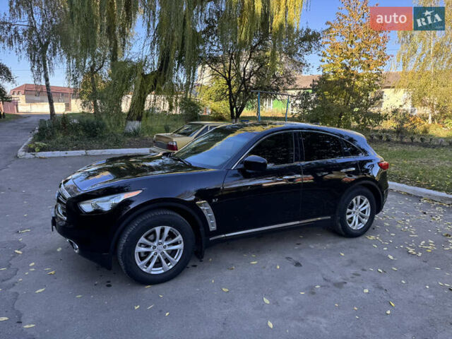Черный Инфинити QX70, объемом двигателя 3.7 л и пробегом 185 тыс. км за 17999 $, фото 11 на Automoto.ua