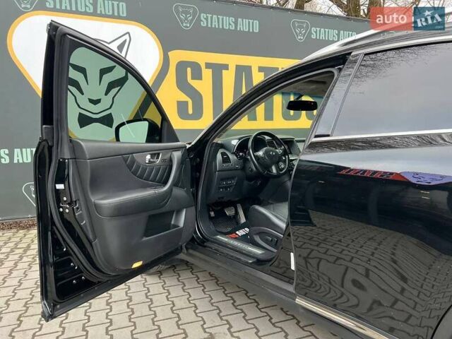 Чорний Інфініті QX70, об'ємом двигуна 3.7 л та пробігом 190 тис. км за 16900 $, фото 12 на Automoto.ua