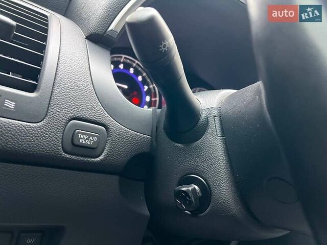 Чорний Інфініті QX70, об'ємом двигуна 3.7 л та пробігом 190 тис. км за 16900 $, фото 21 на Automoto.ua