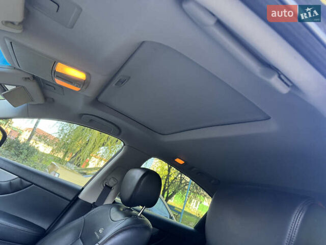 Черный Инфинити QX70, объемом двигателя 3.7 л и пробегом 185 тыс. км за 17999 $, фото 16 на Automoto.ua