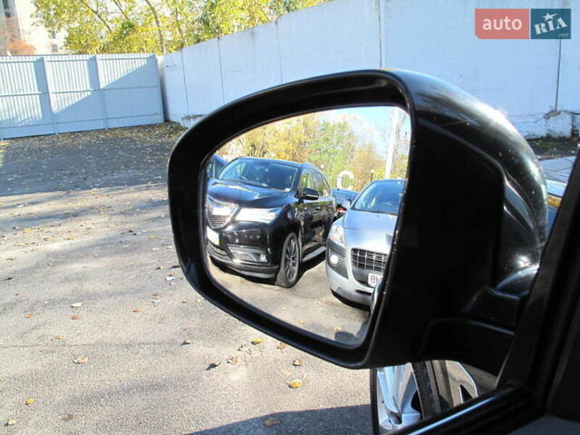 Черный Инфинити QX70, объемом двигателя 3.7 л и пробегом 235 тыс. км за 17300 $, фото 76 на Automoto.ua
