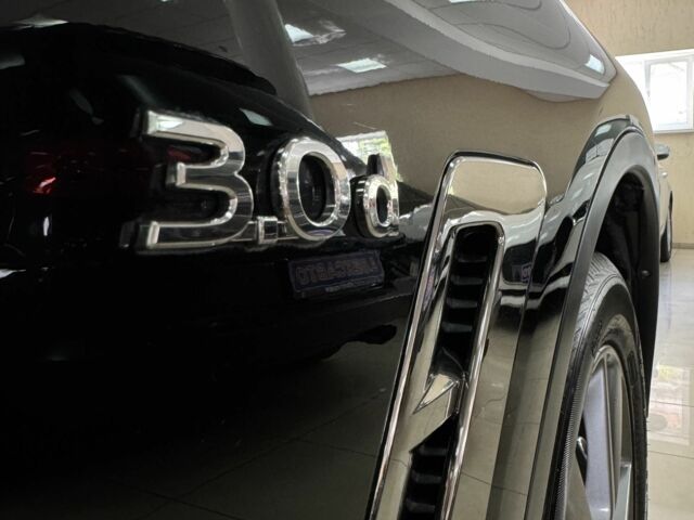 Черный Инфинити QX70, объемом двигателя 0 л и пробегом 219 тыс. км за 15500 $, фото 9 на Automoto.ua