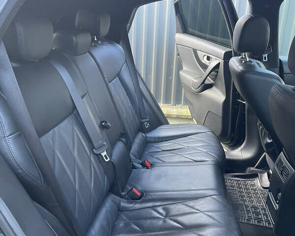 Чорний Інфініті QX70, об'ємом двигуна 2.99 л та пробігом 167 тис. км за 23000 $, фото 3 на Automoto.ua