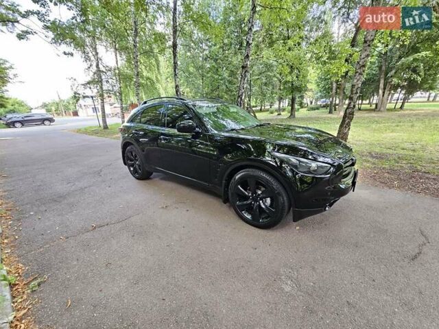 Чорний Інфініті QX70, об'ємом двигуна 3.7 л та пробігом 145 тис. км за 24500 $, фото 5 на Automoto.ua