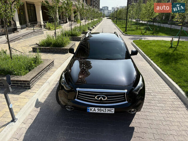 Черный Инфинити QX70, объемом двигателя 3.7 л и пробегом 176 тыс. км за 20500 $, фото 6 на Automoto.ua