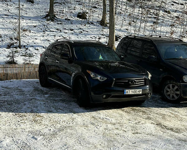 Чорний Інфініті QX70, об'ємом двигуна 3.7 л та пробігом 230 тис. км за 14900 $, фото 2 на Automoto.ua