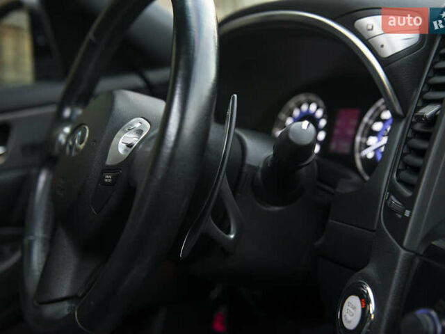 Черный Инфинити QX70, объемом двигателя 3.7 л и пробегом 124 тыс. км за 23000 $, фото 28 на Automoto.ua