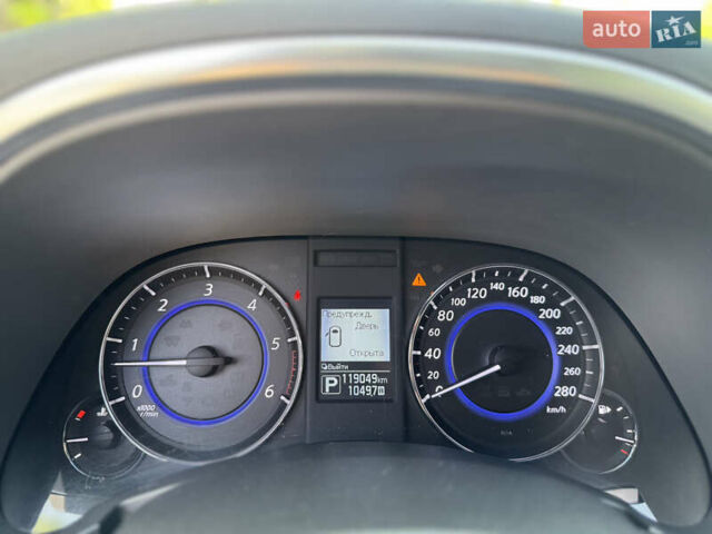 Черный Инфинити QX70, объемом двигателя 3 л и пробегом 215 тыс. км за 17500 $, фото 36 на Automoto.ua