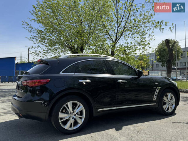 Черный Инфинити QX70, объемом двигателя 3 л и пробегом 215 тыс. км за 17500 $, фото 22 на Automoto.ua