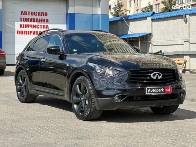Черный Инфинити QX70, объемом двигателя 3 л и пробегом 178 тыс. км за 19990 $, фото 4 на Automoto.ua