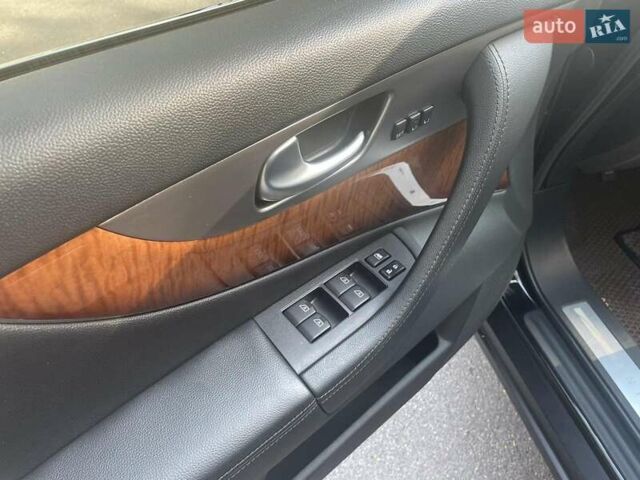 Черный Инфинити QX70, объемом двигателя 2.99 л и пробегом 140 тыс. км за 19500 $, фото 15 на Automoto.ua