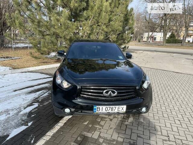 Чорний Інфініті QX70, об'ємом двигуна 3.7 л та пробігом 98 тис. км за 22600 $, фото 2 на Automoto.ua