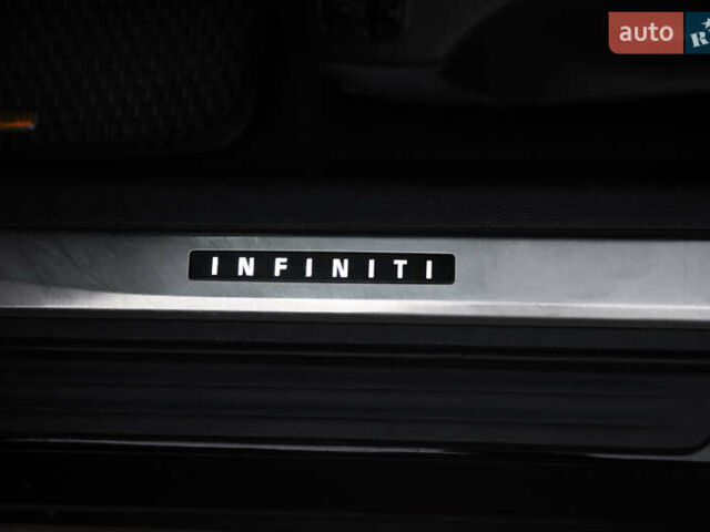 Черный Инфинити QX70, объемом двигателя 3.7 л и пробегом 124 тыс. км за 23000 $, фото 42 на Automoto.ua