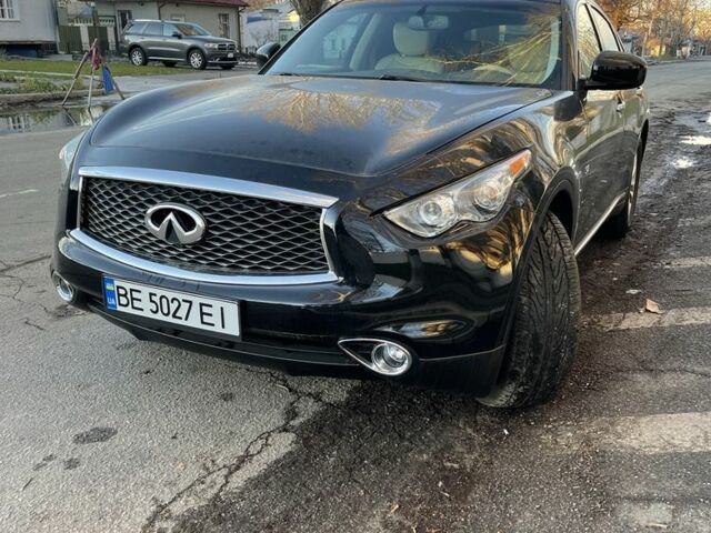 Чорний Інфініті QX70, об'ємом двигуна 0.37 л та пробігом 71 тис. км за 22000 $, фото 11 на Automoto.ua