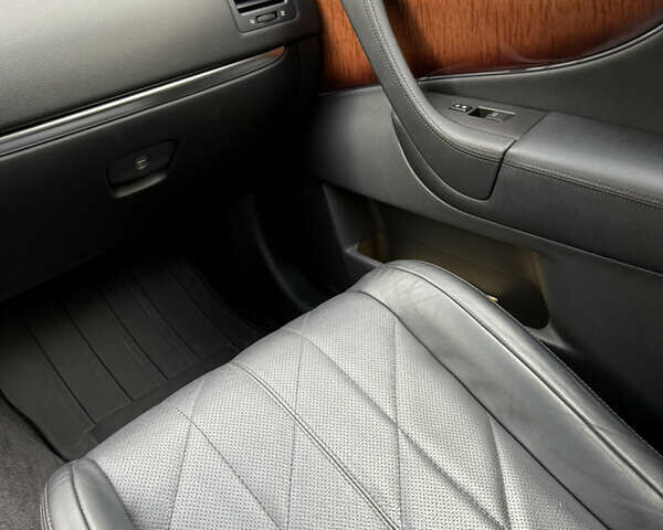 Черный Инфинити QX70, объемом двигателя 2.99 л и пробегом 84 тыс. км за 27900 $, фото 28 на Automoto.ua