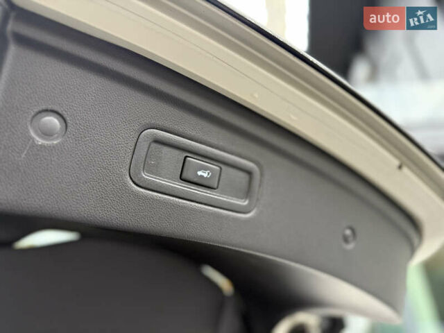 Черный Инфинити QX70, объемом двигателя 3.7 л и пробегом 141 тыс. км за 21500 $, фото 44 на Automoto.ua