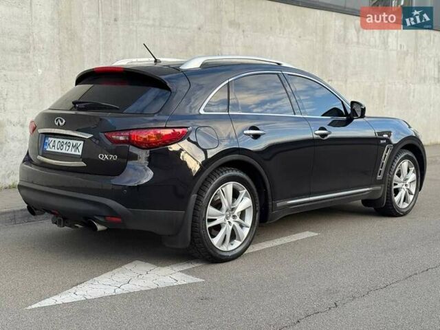 Чорний Інфініті QX70, об'ємом двигуна 2.99 л та пробігом 160 тис. км за 19500 $, фото 11 на Automoto.ua