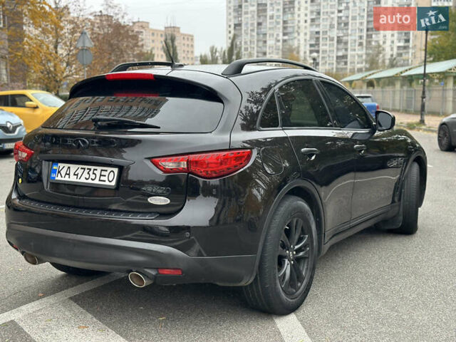 Черный Инфинити QX70, объемом двигателя 3.7 л и пробегом 194 тыс. км за 15900 $, фото 1 на Automoto.ua