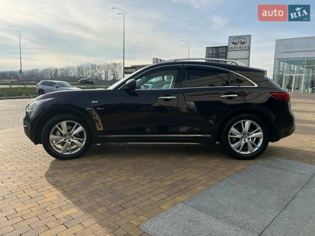 Черный Инфинити QX70, объемом двигателя 2.99 л и пробегом 118 тыс. км за 19853 $, фото 2 на Automoto.ua