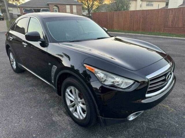 Черный Инфинити QX70, объемом двигателя 3.7 л и пробегом 40 тыс. км за 3500 $, фото 4 на Automoto.ua