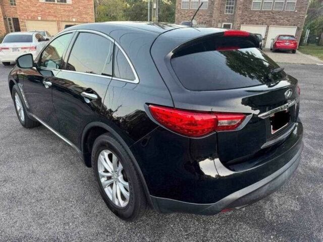 Черный Инфинити QX70, объемом двигателя 3.7 л и пробегом 40 тыс. км за 3500 $, фото 2 на Automoto.ua