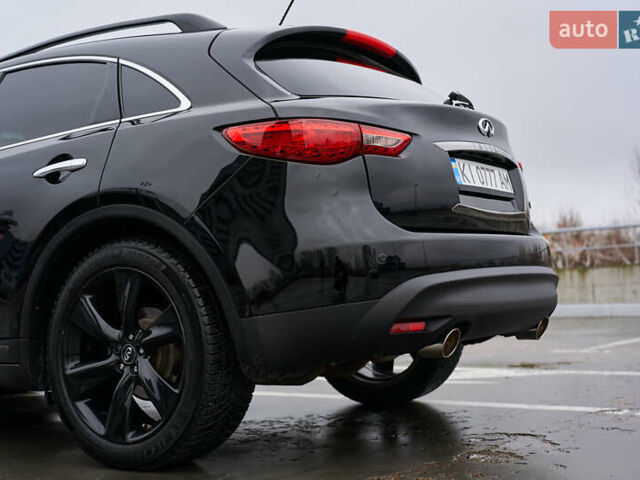Чорний Інфініті QX70, об'ємом двигуна 3.7 л та пробігом 99 тис. км за 19900 $, фото 23 на Automoto.ua