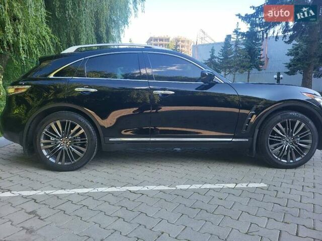 Чорний Інфініті QX70, об'ємом двигуна 3.7 л та пробігом 110 тис. км за 21000 $, фото 9 на Automoto.ua