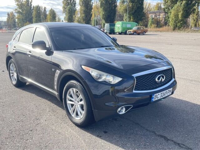 Черный Инфинити QX70, объемом двигателя 3.7 л и пробегом 160 тыс. км за 16900 $, фото 1 на Automoto.ua