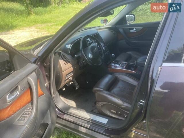 Фиолетовый Инфинити QX70, объемом двигателя 2.99 л и пробегом 145 тыс. км за 19200 $, фото 3 на Automoto.ua