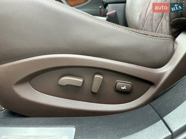 Фиолетовый Инфинити QX70, объемом двигателя 3.7 л и пробегом 110 тыс. км за 20500 $, фото 26 на Automoto.ua