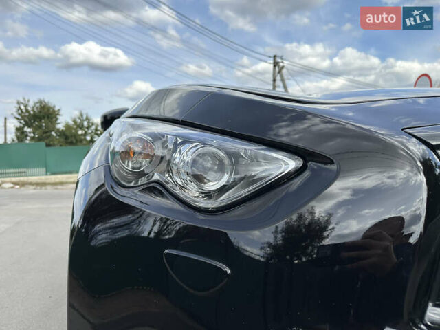 Фиолетовый Инфинити QX70, объемом двигателя 3.7 л и пробегом 110 тыс. км за 20500 $, фото 9 на Automoto.ua