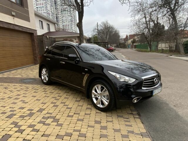 Фиолетовый Инфинити QX70, объемом двигателя 3 л и пробегом 201 тыс. км за 18000 $, фото 1 на Automoto.ua