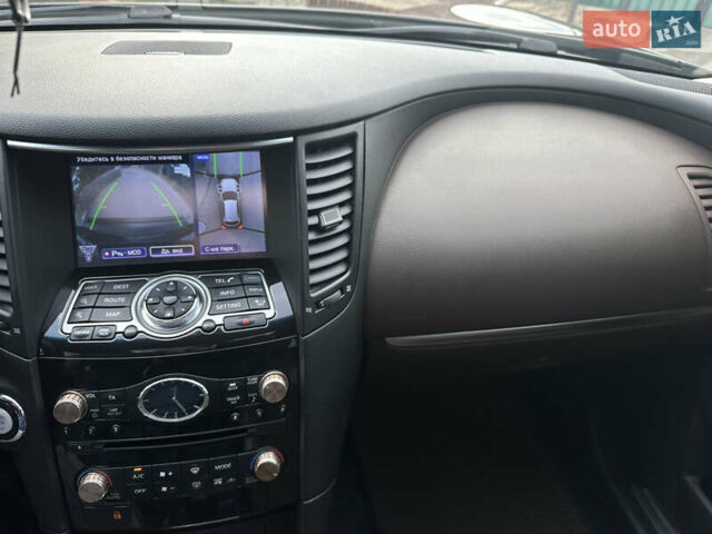 Фиолетовый Инфинити QX70, объемом двигателя 3.7 л и пробегом 110 тыс. км за 20500 $, фото 39 на Automoto.ua