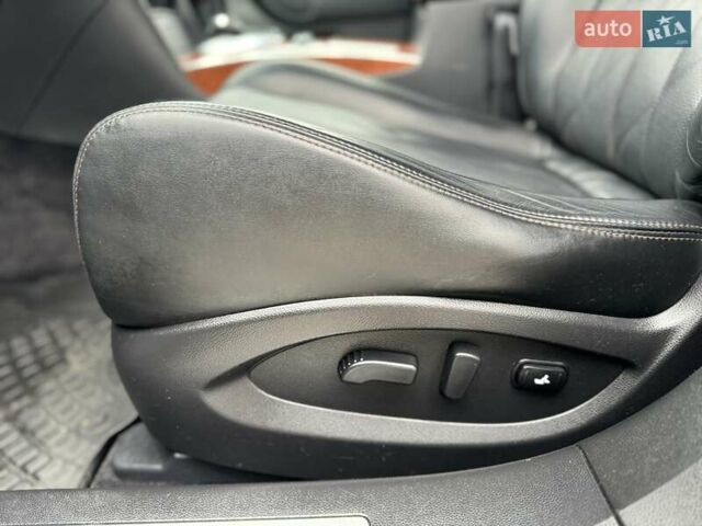 Коричневый Инфинити QX70, объемом двигателя 2.99 л и пробегом 85 тыс. км за 24500 $, фото 8 на Automoto.ua