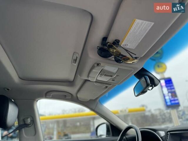 Коричневый Инфинити QX70, объемом двигателя 2.99 л и пробегом 85 тыс. км за 24500 $, фото 15 на Automoto.ua