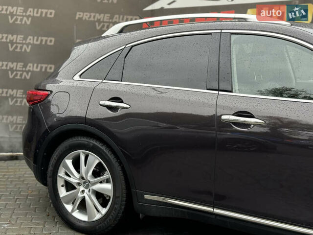 Коричневый Инфинити QX70, объемом двигателя 3 л и пробегом 146 тыс. км за 16500 $, фото 14 на Automoto.ua