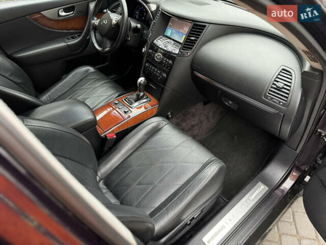 Коричневый Инфинити QX70, объемом двигателя 3 л и пробегом 146 тыс. км за 16500 $, фото 55 на Automoto.ua