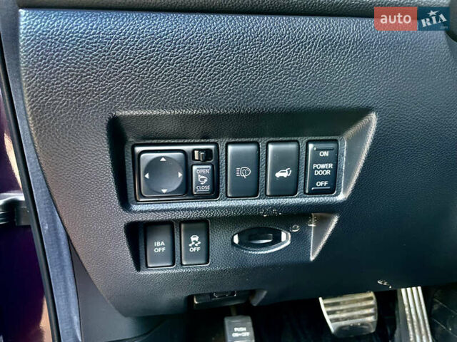 Коричневий Інфініті QX70, об'ємом двигуна 2.99 л та пробігом 138 тис. км за 21800 $, фото 18 на Automoto.ua