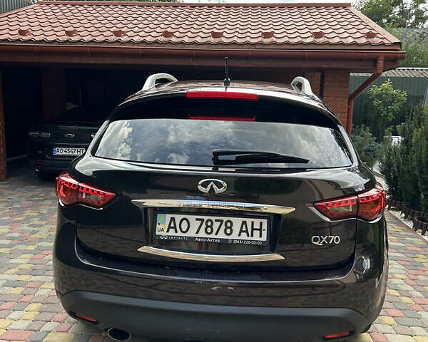 Коричневий Інфініті QX70, об'ємом двигуна 2.99 л та пробігом 102 тис. км за 23000 $, фото 1 на Automoto.ua