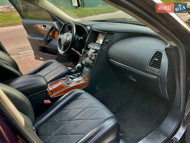 Коричневий Інфініті QX70, об'ємом двигуна 2.99 л та пробігом 138 тис. км за 21800 $, фото 14 на Automoto.ua