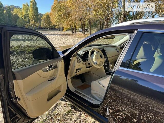 Коричневий Інфініті QX70, об'ємом двигуна 3.7 л та пробігом 81 тис. км за 23900 $, фото 19 на Automoto.ua