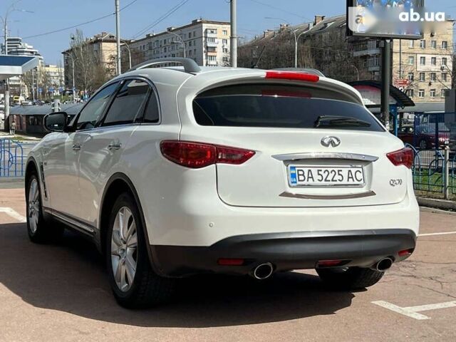 Інфініті QX70, об'ємом двигуна 3 л та пробігом 66 тис. км за 28990 $, фото 7 на Automoto.ua