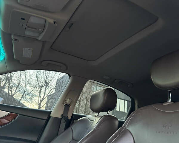 Инфинити QX70, объемом двигателя 3.7 л и пробегом 146 тыс. км за 16900 $, фото 14 на Automoto.ua