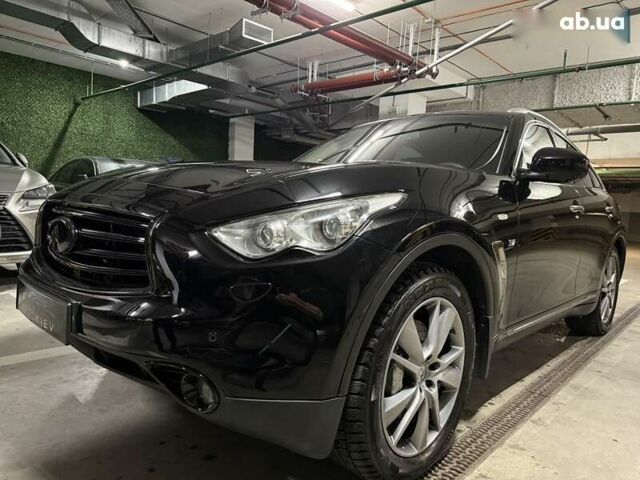 Инфинити QX70, объемом двигателя 0 л и пробегом 151 тыс. км за 19700 $, фото 4 на Automoto.ua