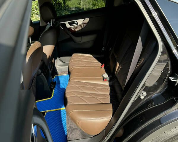 Інфініті QX70, об'ємом двигуна 2.99 л та пробігом 144 тис. км за 16000 $, фото 13 на Automoto.ua